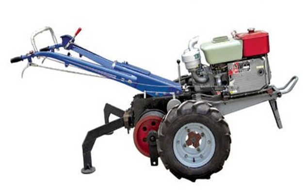 Winch with hand tractor engine
