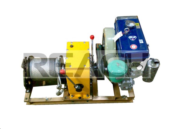 Engine Powered Winch with steel wire rope